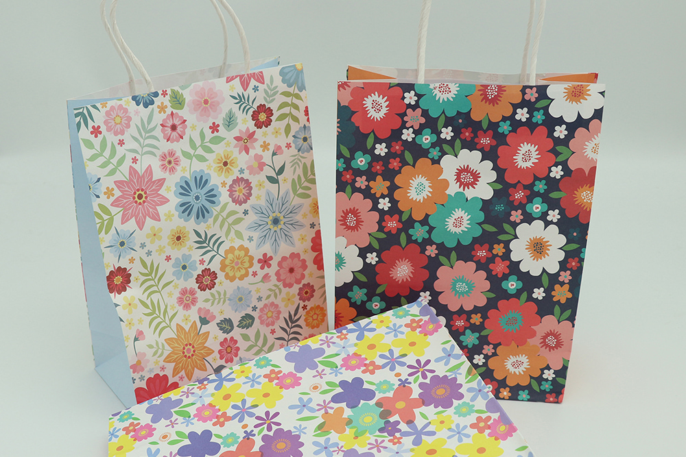 Everyday Gift Bag-Flowers